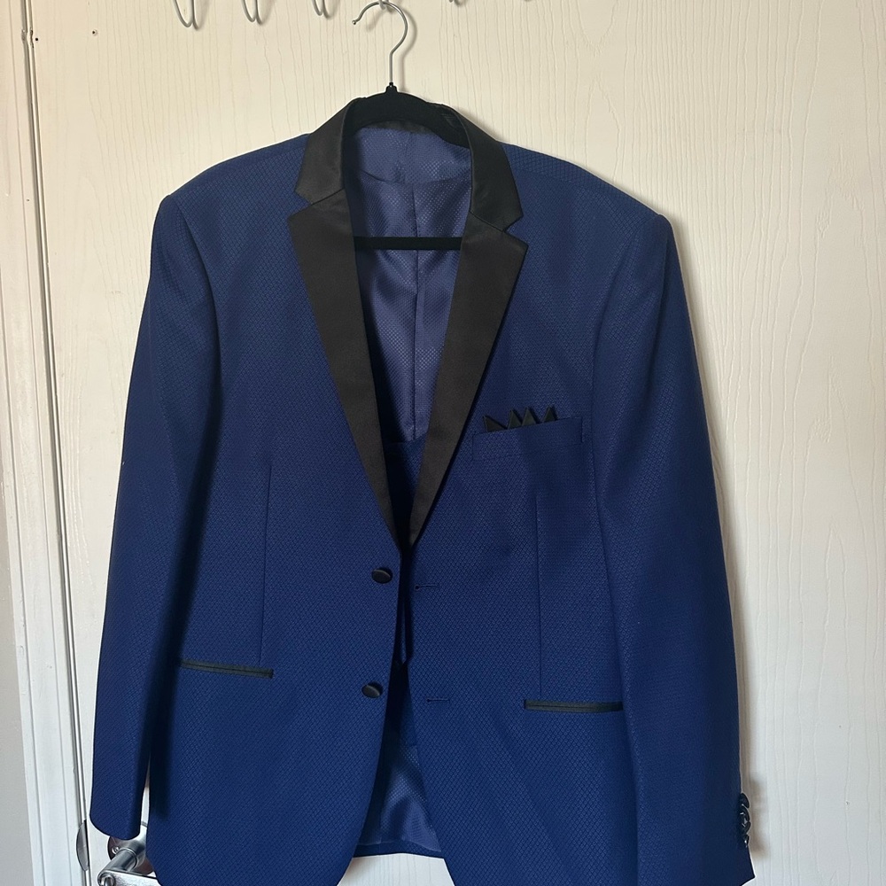 Cobalt Blue Tuxedo Jacket with Black Peak Lapels
